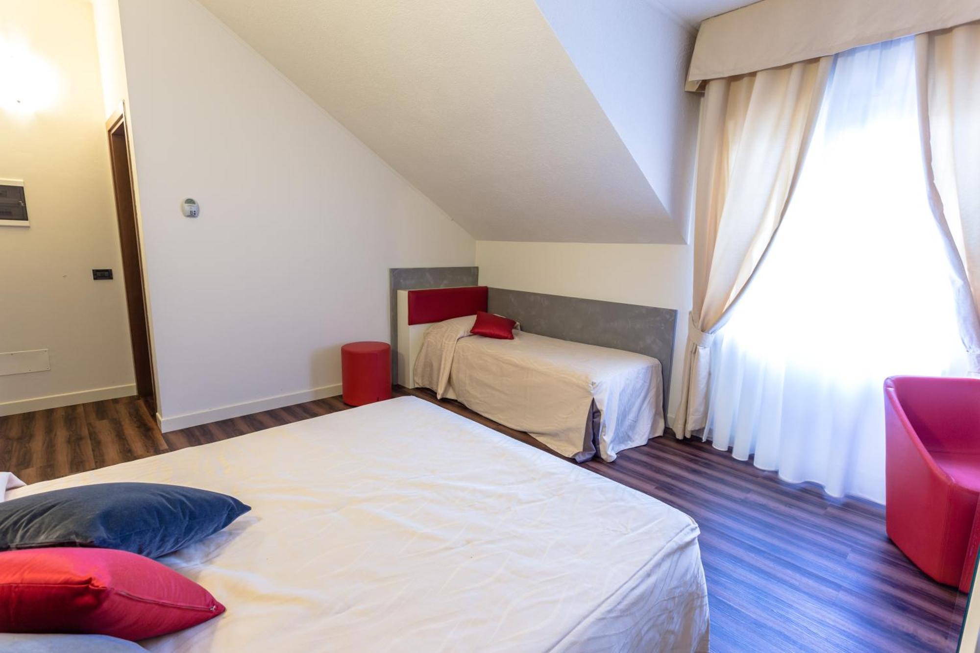 Hotel Le Palme (Adults Only) Дормелето Екстериор снимка